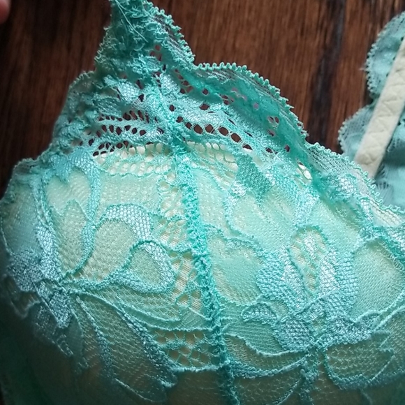 Lace Racerback Bra - Picture 3 of 8